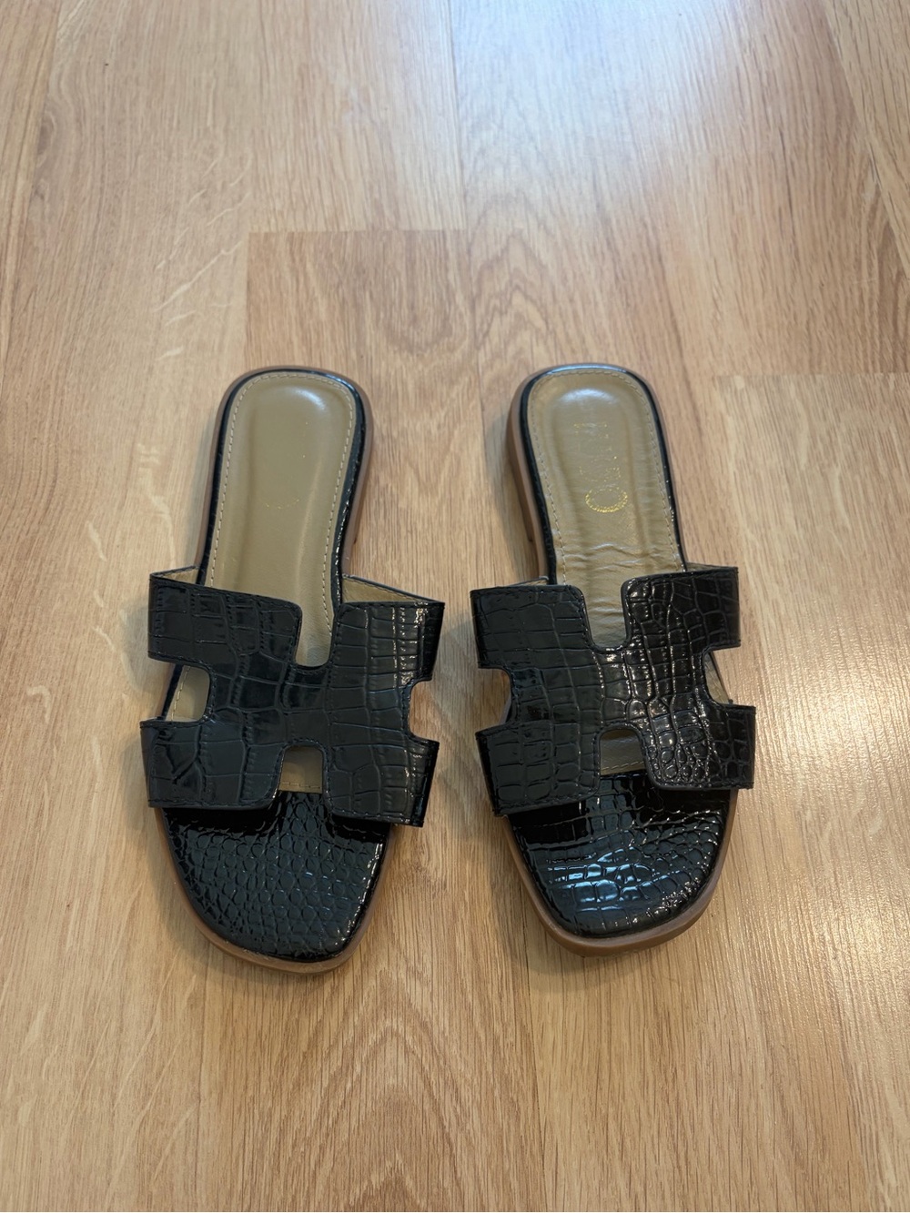 Women’s sandals